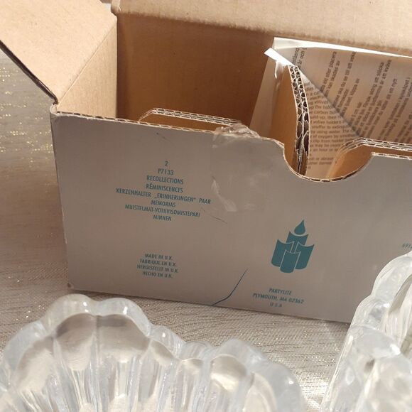Partylite P7133 Recollections Votive Tealight Holder Glass Pair Set of 2 - Picture 2 of 4